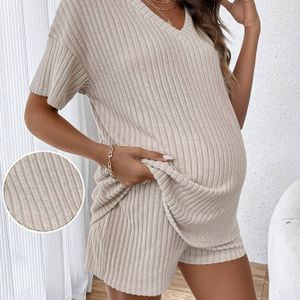 2-delige set voor zwangere dames, bestaande uit shorts en top, casual, comfortabel, met korte mouwen, geschikt voor fietsen, , thuis, twee-, voor de zomer, voor ontspanning.