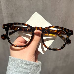 1PC Dames Platte Lens Bril 2025 Nieuwe Mode Kattenoog Vierkant Montuur Trendy Retro Japanse Stijl Nageldesign Decoratief voor Alledaags Veelzijdig Gebruik