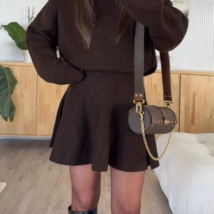 Elegante Hoge Hals Drop Shoulder Trui Jurk | Comfortabele Stof, Kleur, Ideaal voor Dates en Dagelijks Gebruik, Machinewasbaar