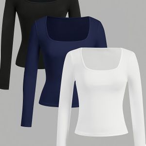 Een set van dameslingerie en figuurkleding, stijlvol en sexy, veelzijdig voor lagenkleding, trendy basislaag top die de figuur flattert, sexy bodysuit.