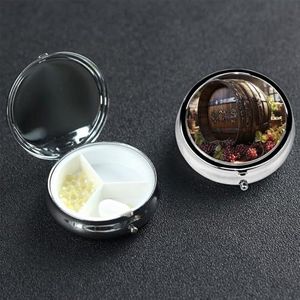 Rode Wijn Vat Pillendoosje Draagbare Metalen Pil Doos 3 Compartiment Pil Organizer Leuke Reizen Pil Container Vitamine Organizer voor Portemonnee Pocket Reiscadeau