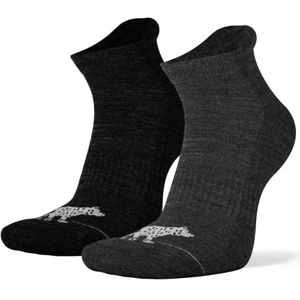 2 | 4 paar Merino outdoorsokken kort voor dames en heren, Performance wandelsokken tot enkel, gevoerd, geen luchtbellen, zachte zool, ademend, zwart/grijs - functionele sokken, trekking, sport, zwart