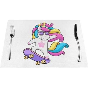 Zhimahou Cool Unicorn Ride On Skate Board wasbare pvc-placemats, antislip rechthoekige placemats voor keuken eettafel, warmte-isolerende tafelmatten 45 x 30 cm