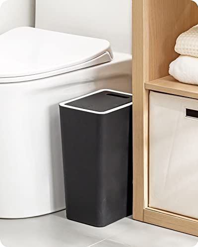 Baffect Duw keukenbak met deksel, duwdeksel Plastic vuilnisbak Vuilnisbak Duw keukenemmer Zwart Vuilnisbak met drukdeksel voor keuken Badkamer Slaapkamer Woonkamer Kantoor 8L (zwart)