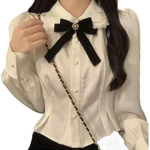 Witte Shirts Vrouw Kawaii Kant Lolita Blouses Zoete Tunieken Peter Pan Coller Crop Tops Met Lange Mouwen Preppy Koreaans