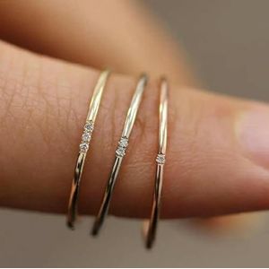 Nieuwe minimalistische roestvrij staal 18k vergulde zirkoon geplaveide gouden ringen voor vrouwen-7-twee steen