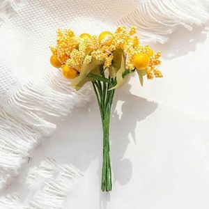 10PCS kunstmatige schuimbloemen knop bruiloft decoratieve kransen kerstversiering voor huis tuin diy geschenken bonbondoos plakboek-geel