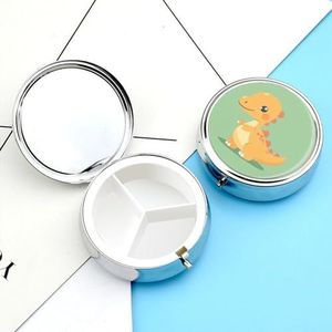 Pillendoos met 3 vakken, geel dinosauruspatroon, draagbare pillendoos voor tas of portemonnee, ronde vitamine-pillen-organizer, reizen, dagelijkse pillendoosje