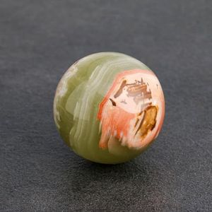 Gepolijste onyx bol 1,5 inch - natuursteen zakelijk souvenir decoratief accent voor thuiskantoor bureau meditatie uniek onyx verzamelobject - universeel thema