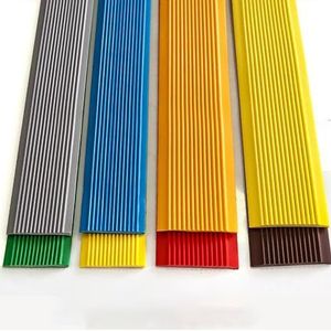 Traprandbeschermer Antislipstrip for trappen, zelfklevende antislip traptreden, PVC-strips(Gold,W:5CM L:50m/164FT)