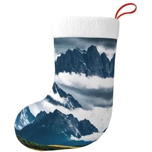 MGGAklp Landschap Met Bergen En Wolken Print Kerst Kousen Snoep Zakken Voor Familie Vakantie Party Kerstboom Decoraties