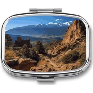 Pikes Peak Colorado pillenetui met 2 compartimenten, pillenorganizer, draagbare vierkante pillendoos, vitaminepillenorganizer voor zakportemonnee en reizen