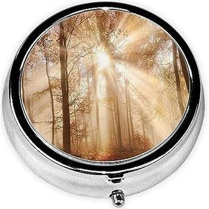 Herfstscène Print Ronde Pillendoos 3 Compartiment Draagbare Mini Pillenkoker Metalen Pil Organizer Pil Container voor Pocket Portemonnee Kantoor Reizen