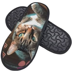 HerfsT Kat Liggend Op Houten Vloer Print Harige Slippers Voor Vrouwen Mannen Pluizige Memory Foam Slippers Winter Pluche Huis Slippers, Zwart, Medium