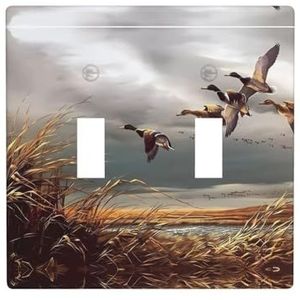 ZhaoYuGoods Jacht Vliegende Wilde Eenden Print Muurplaat, Dubbele Toggle Lichtschakelaar Outlet Cover 2-Gang 11,4 cm x 11,4 cm, PC Decoratieve Voorplaat voor Thuis & Kantoor