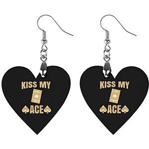 Kiss My Ace Poker Mode Leuke Oorbellen Grappig Geschilderd Houten Sieraden Geschenken voor Vrouwen Abrikoos Vormige