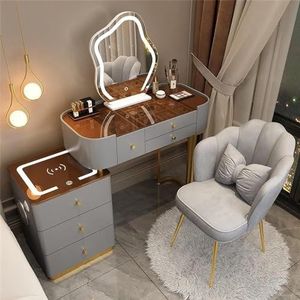 EdNey Vanity Desk Set, met 3-kleuren dimbare verlichte spiegel, 5 laden, gewatteerde kruk, met draadloos oplaadstation en Bluetooth-luidspreker (kleur: grijs+bruin-stoel, maat: 80 cm)