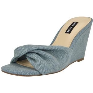 NINE WEST Dames Nikhil Wedge Sandaal, Lichtblauw Denim 450, 38 EU
