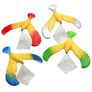 Magic Balancing Bird Stress Relief Vinger Speelgoed, 4 stuks Willekeurige Kleur Balancing Vogel Speelgoed met Piramide Base voor Kinderen Fysische Wetenschappen Kantoor Desktop Speelgoed