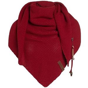 Knit Factory - Coco Gebreide Omslagdoek - Driehoek Sjaal Dames - Dames sjaal - Wintersjaal - Stola - Wollen sjaal - Rode sjaal - Bordeaux - 190x85 cm - Inclusief sierspeld