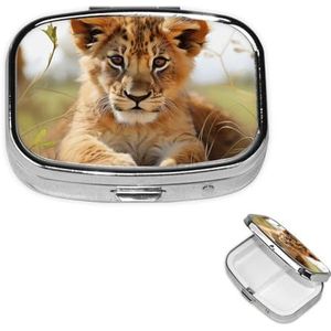Pillendoosje met spiegel, kleine pillenorganizer, 2 compartimenten, schattige kleine dierenleeuw, pillendoos voor portemonnee of zak, draagbare pillencontainer, schattige medicijnorganizer