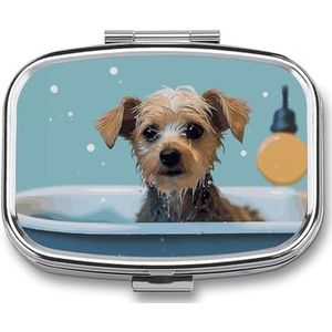 Grappige Hond in Bad Pillendoos Pil Case Leuke Pil Organizer Pil Houder Geneeskunde Pil Organizer Pil Container Dagelijkse Pil Organizer Kleine Pillendoos Pil Case voor Portemonnee Pocket