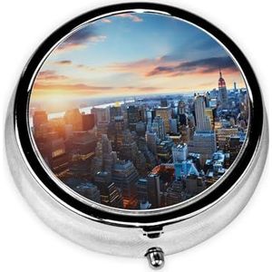Pillendoosje met spiegel, retro pillendoosje met 3 compartimenten, New York City Skyline kleine pillenorganizer voor portemonnee of zak, decoratieve metalen medicijnen, vitamine-organizer, unieke