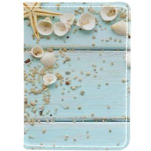 FVQL Kunstleer Paspoort Cover Reizen Paspoort Houder, Zeester Zeeschelp op Houten Board, Kleur722, 11.5x16.5cm/4.5x6.5 in