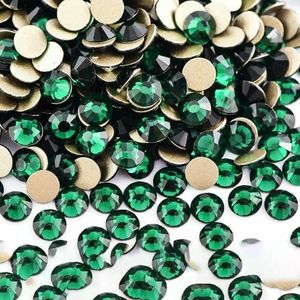 SS4-SS30 Glas Kristal Non-Hotfix Strass Goud Flatback Decor Glitter Stenen Nail Art Accessoires DIY Decoratie-p09 Smaragd-SS12-1440pcs-1