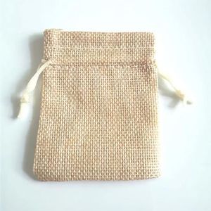 Hessische tassen 100 stks/partij vintage natuurlijke jute geschenkzakjes linnen jute trekkoord zakken sieraden verpakking zakjes zakje kerstfeesttassen trekkoord geschenkzakken voor sieraden bruiloft