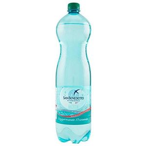 San Benedetto Licht bruisend water 6 x 1,5 lt