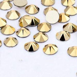 2088 DIY kristal nageldecoraties zonder hotfix, 8 grote en 8 kleine strass steentjes, platte achterkant, plaknagels voor nagelkunst - Aurum - SS16-1440 stuks