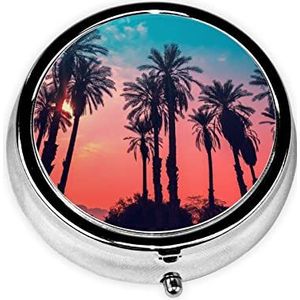 Palmboom Zonsondergang Gedrukt Pil Doos 3 Component Mini Kleine Pil Case Leuke Pil Organizer Draagbare Ronde Pil Container Houder om Vitaminen Medicatie vast te houden