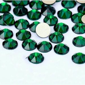 2088 DIY kristal nageldecoraties zonder hotfix, 8 grote en 8 kleine strass steentjes, platte achterkant, plaknagels voor nagelkunst - smaragd - SS10-1440 stuks