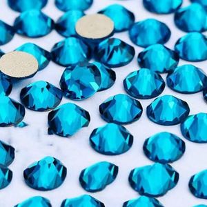 2088 DIY kristal nageldecoraties zonder hotfix, 8 grote en 8 kleine strass steentjes, platte achterkant, plaknagels voor nagelkunst - malachietblauw - SS20-1440 stuks