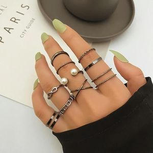 Punk zwarte vlinder ringen Set voor vrouwen Vintage geometrische metalen Cross hart ringen Set Fashion Trend sieraden Gifts-IF78314482