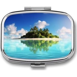 Beautiful Island in The Sea Pillendoos voor Pocket Vierkante Pillendoos 2 Compartiment Decoratieve Draagbare Reizen Pillenhouder Tablet Vitamine Organizer Mini Pillendoosje