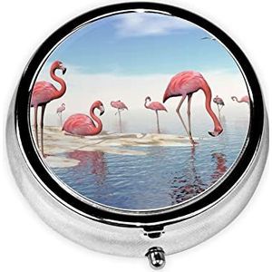 Flock van roze flamingo's op het strand ronde pillendoos decoratieve doos container pillendoos, pillendoos met twee compartimenten, handige pillendoos voor op reis