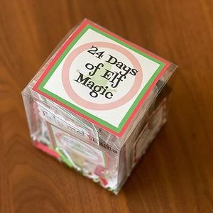 Qxiao 24/30 dagen Elf Surprise Kit Box Kerst Elf Activiteit Kit, Hilarische Elf Plezier, Voor Kinderen, Beste Kerst Countdown Gift