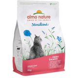 Droogvoer Rundvlees of Zalm voor Gesteriliseerde Katten - Almo Nature Holistic Sterilised - in 400gr of 2kg