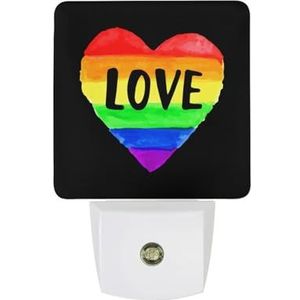 Liefde Regenboog Gay Pride Hart Warm Wit Nachtlampje Plug In Muur Schemering naar Dawn Sensor Lichten Binnenopname Trappen Hal