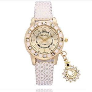 Luxe horloge Vrouwen Gold Diamond Watch Horloge van de Vrouwen Swan Pendant horloge Snake Skin Female polshorloge Reloj Mujer (Color : 1)