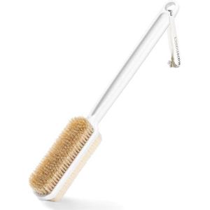 MainBasics Doucheborstel, rugschrobber, dubbelzijdige lichaamsborstel, lange steel met zachte en stijve borstelharen voor droog en nat borstelen (wit)