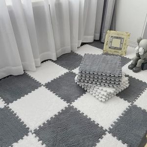 12x12 Inch 0,4 Inch Dik 40 Stuks In Elkaar Grijpende Pluche Schuimtapijttegels Voor Vloeren(Gray+white)
