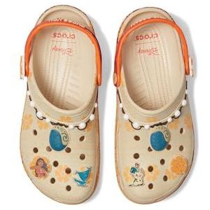 Crocs Unisex-Adult Disney Moana Classic Clogs, schoenen voor dames en heren, Moana, 8 Women/6 Men