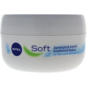 Nivea Soft Moisturizing Body Cream 300 ml 3 x 300 ml