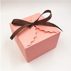 Geschenkdoos voor Vakantie 30 stks Bruin Geschenkdoos Kraftpapier Candy Dozen for Candy Cake Jewelry Gift Chocolate Party Packing Boxes Xmas Geschenkdoos (Color : Pink, Size : 65x65x45mm)