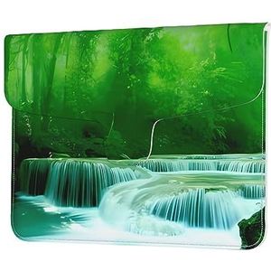 Groene Bomen Kleine Watervallen Print Lederen Laptop Sleeve Case Waterdichte Computer Cover Tas Voor Vrouwen Mannen