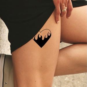 Hart tattoo – Temporalis® | Tijdelijke tatoeages voor vrouwen & mannen – Nep tattoo vegan & waterbestendig – EU-cosmetica – Blijft 1-2 weken [ Tatoeage Brandend Hart ]