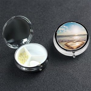 Pillendoosje Ronde Pillendoos Pil Organiseren met 3 Compartimenten Hartvorm Romantisch Strand Geneeskunde Organizer Box Waterdichte Kleine Pillendoos voor Reizen Metalen Pillencontainers voor
